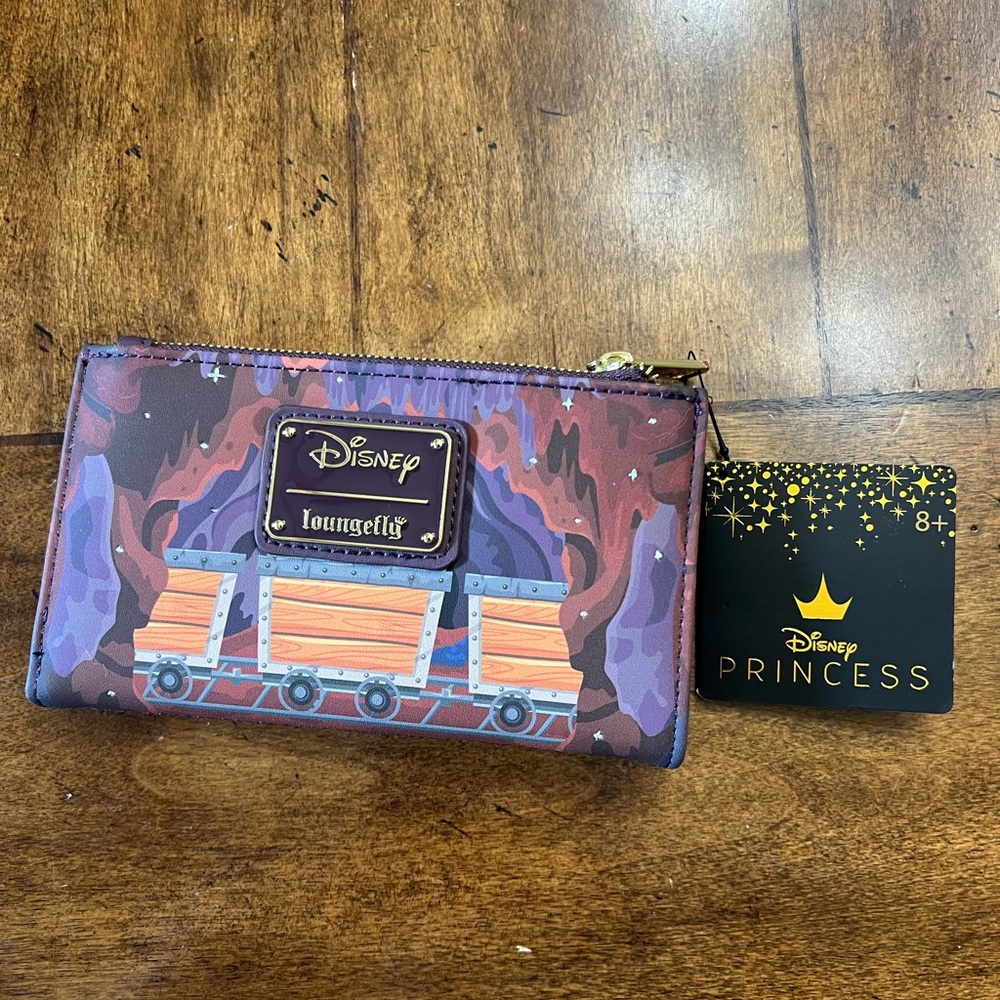 Loungefly Snow White wallet